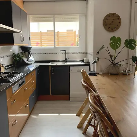 Apartamento Con Terraza 아파트 *
